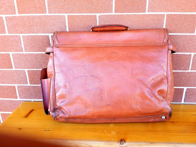 Esclusiva Borsa  in pelle vintage I SANTI 1982 - Foto 3
