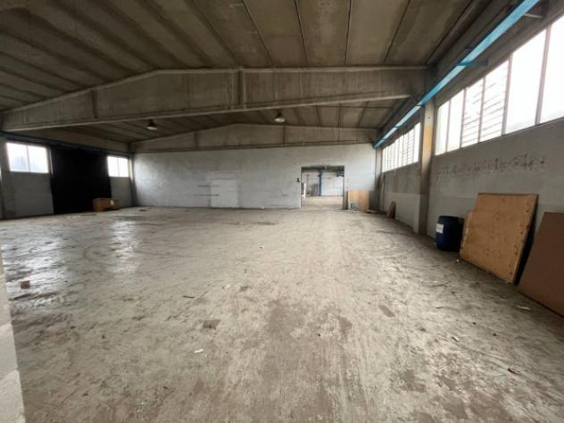 Immobile di 1700 m² con 3 locali in affitto a San Zeno Naviglio - Foto 17