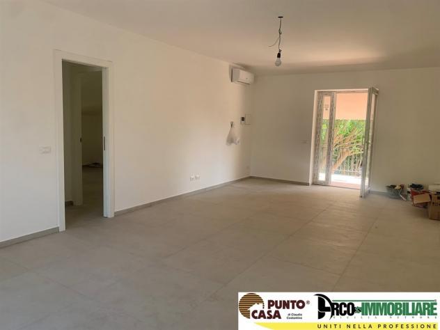Appartamento ristrutturato in villa con terrazzo e giardino condominiale – Mondello, Fondo Anfossi - Foto 12