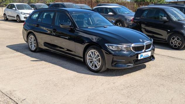 BMW 330 330e Touring Business Advantage Hybrid 2.0cc 292cv rif. 24063674 - Foto 3