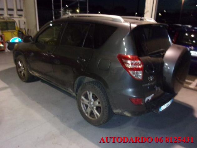 TOYOTA RAV 4 MY23 RAV4 2.2 D-4D 150 CV DPF Luxury rif. 24199285 - Foto 4