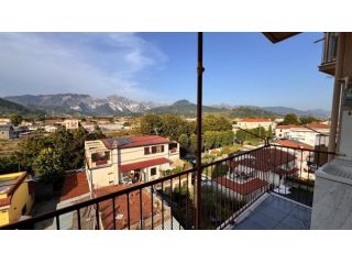 Appartamento in affitto a Avenza - Carrara 120 mq Rif: 1430958