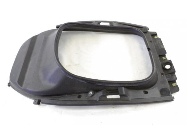 KYMCO XCITING 400 S TCS 81350ADG5E000 COPERCHIO VASCA SOTTOSELLA PORTACASCO 19 - 23 UPPER HELMET COMPARTMENT - Foto 3