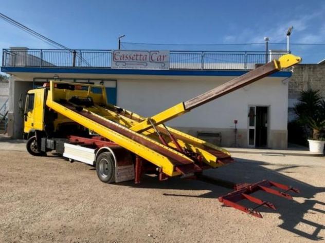 IVECO EUROCARGO 80E21 CARRO ATTREZZI CABINA LETTO - Foto 8