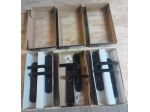 Maniglie per porta interna con molla di ritorno  marca Hoppe in metallo Nero