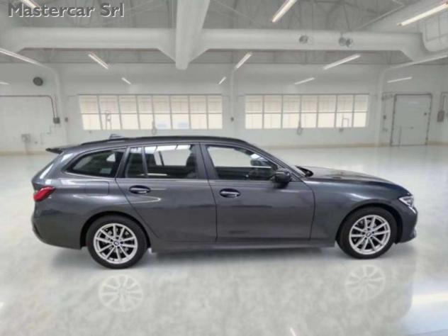 BMW 320 G21 320d Touring mhev 48V xdrive Business Advantag rif. 24083497 - Foto 4