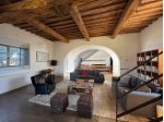 Casale in vendita a Asciano 750 mq  Rif: 1363674