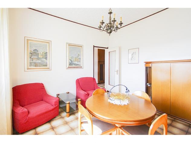 TRILOCALE INDIPENDENTE IN VILLA CON GIARDINO PRIVATO – ZERO SPESE CONDOMINIALI - Foto 10