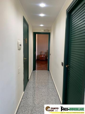 Proponiamo in affitto – Attico vista mare in Via Federico Ferrari Orsi - Foto 8