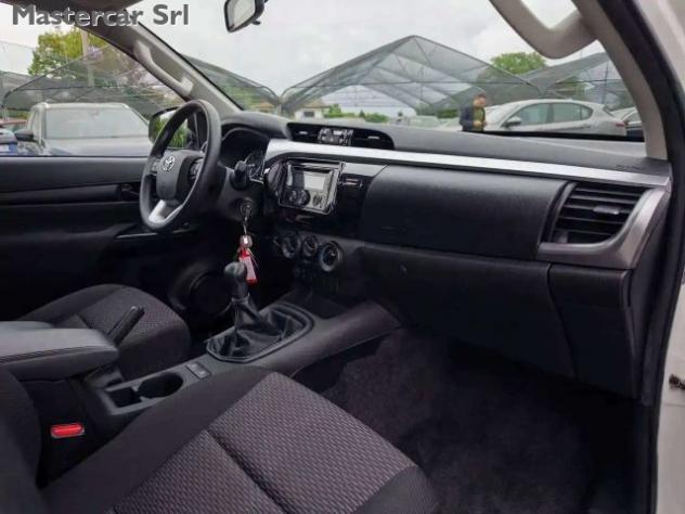TOYOTA Hilux Hilux IV 2.4 d-4d double cab Comfort 4wd - GF290HN rif. 24078736 - Foto 9
