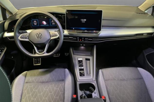 VOLKSWAGEN Golf 1.5 TSI eHybrid DSG Edition Plus rif. 23758216 - Foto 5
