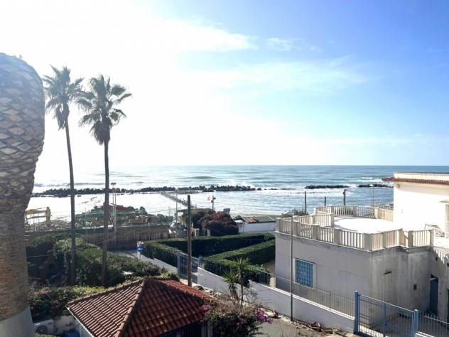 Villino vista mare lungomare Marconi