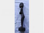 Vendo antica scultura africana in legno.