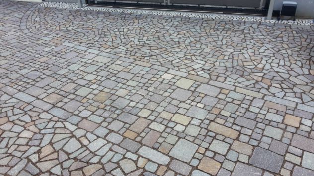 PAVIMENTI PER ESTERNI