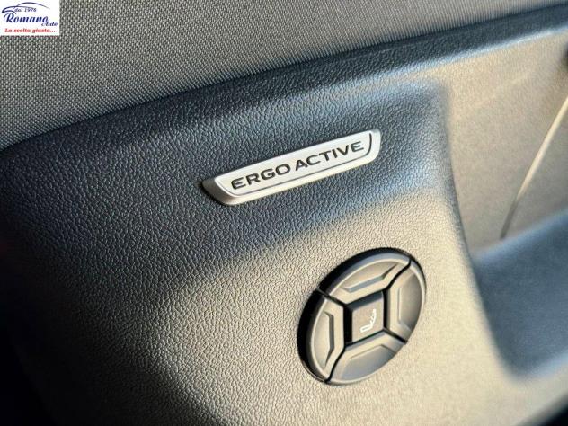 NEW VOLKSWAGEN - Tiguan - 2.0 TDI 150 CV EVO DSG R-Line#TETTO APRIBILE! - Foto 9