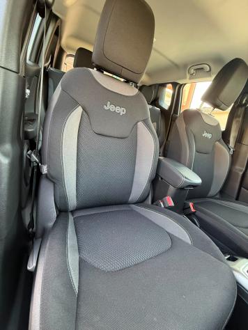 Jeep Renegade 1.6 Mjt 130 CV Limited - Foto 8