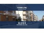 Immobile in asta di 170 m² con più di 5 locali e box auto in vendita a Fermo