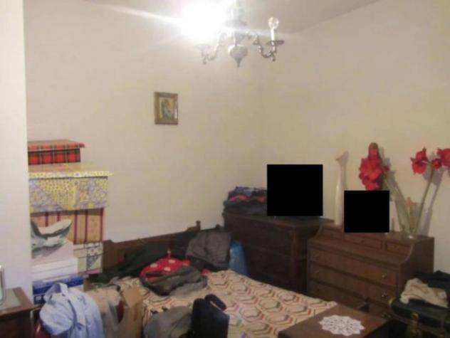 Immobile in asta di 425 m² con più di 5 locali e box auto in vendita a Pesaro - Foto 7