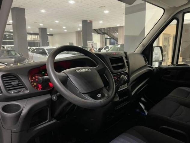 IVECO Daily 35-120 - Foto 10