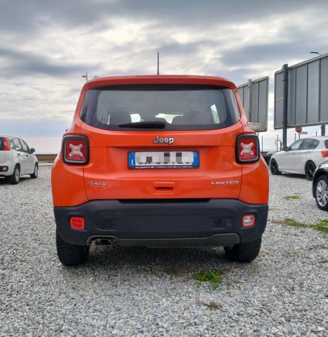 Jeep Renegade 2.0 Mjt 140CV 4WD Limited - Foto 5
