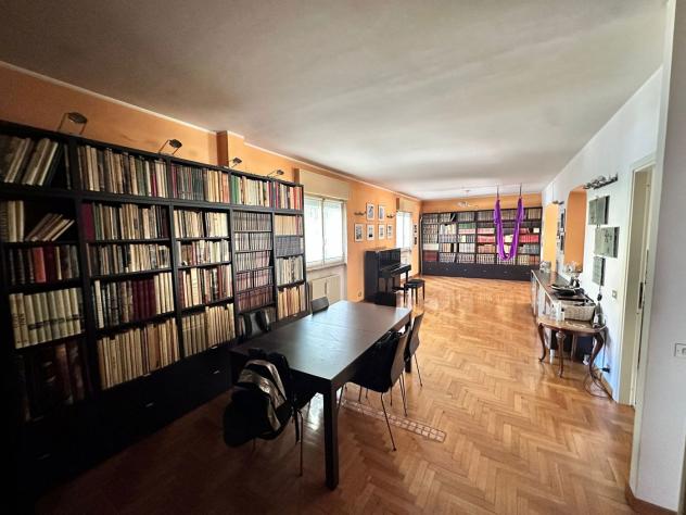 Appartamento - Erba . Rif.: Cod. rif 3310438VRG