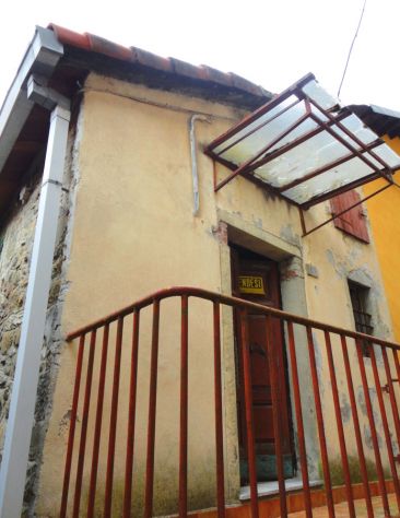 M 320-IN ESCLUSIVA-Porzione di fabbr. in borgo medioevale -Ideale investimento - Foto 5