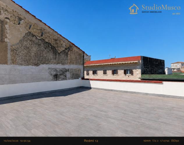 APPARTAMENTO di 10 vani e di 186 mq (NAPOLI) rif. NAVOGB - Foto 14