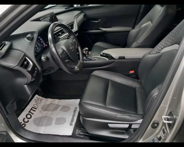 Lexus UX UX250H 2.0H ECVT MID MY21 2WD - Foto 6
