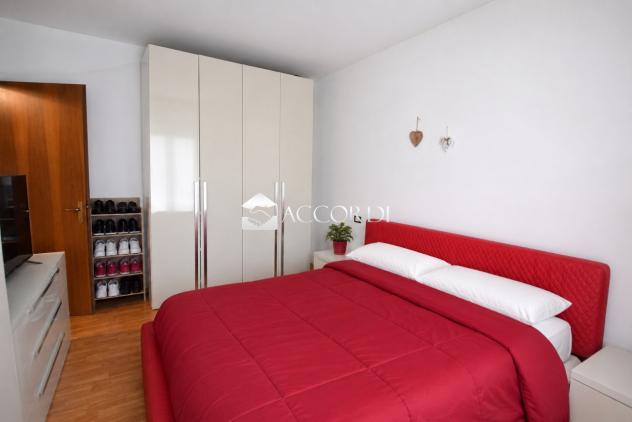 APPARTAMENTO di 3 vani e di 72 mq (PAESE) rif. PE14 - Foto 10