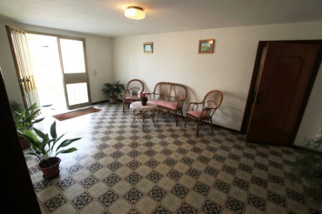 Villa di 327 m² con più di 5 locali e box auto doppio in vendita a Selvazzano Dentro - Foto 4
