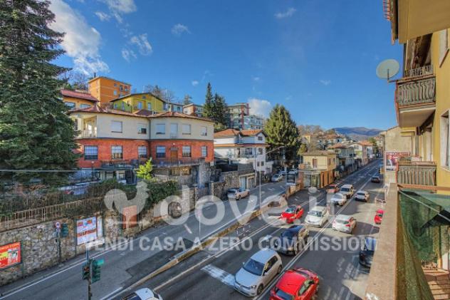 Appartamento di 122 m² con 3 locali in vendita a Varese - Foto 2