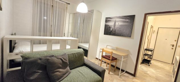 AMPIO MONOLOCALE ARREDATO MM2 UDINE/VIA TOLMEZZO