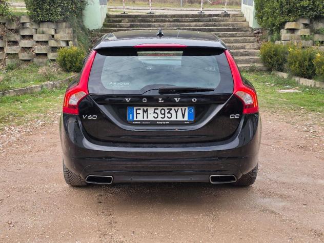 VOLVO V60 2.0 DIESEL D2 OK NEO GARAN FINAZ - Foto 8