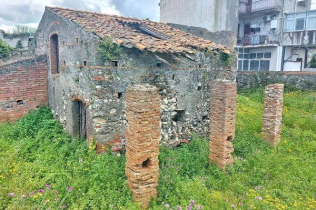 Immobile in asta di 210 m² con più di 5 locali in vendita a San Filippo del Mela - Foto 9