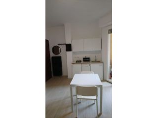 Monolocale con balcone- 35mq in Centrale FS ALL INCLUSIVE