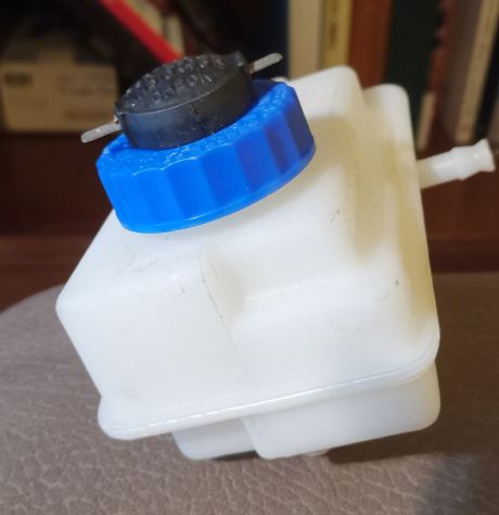 Vaschetta liquido freni adattabile varie marche. - Foto 3