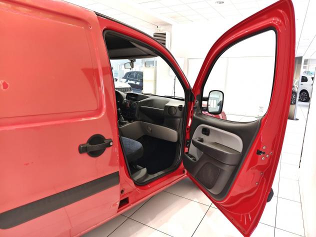 FIAT Doblò Doblo 1.6 16v Nat.Pow. PC-TN Cargo Lami.*BENZINA+METANO* - Foto 10