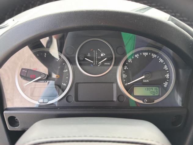 Land Rover Defender Defender 90 2.2 TD4 122 Cv SW - Cerchi, Clima, Radio ecc - Foto 10