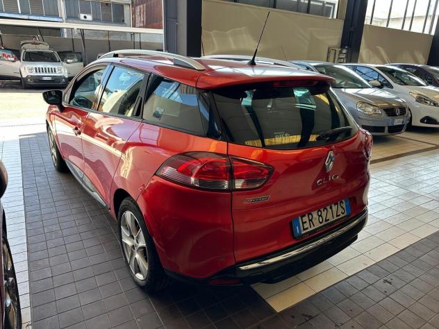 Renault Clio Sporter 1.2 75CV Wave - Foto 6