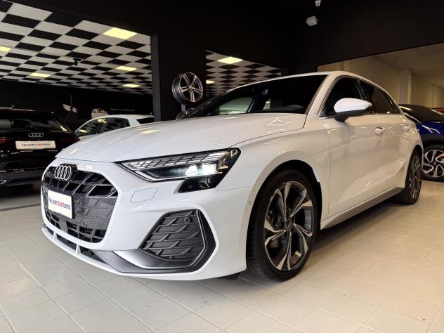 AUDI A3 4ª serie A3 SPB TDI 110 kW S tronic S line edition - Foto 3