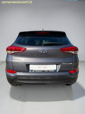 HYUNDAI Tucson 1.7 CRDi Comfort rif. 22879190 - Foto 2