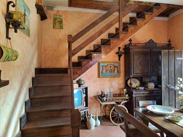casa indipendente in vendita a Velletri