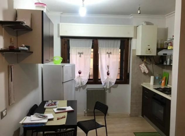 GUIDONIA BILOCALE ARREDATO-IDEALE PER COPPIA - Foto 6