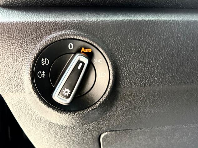 VW T-Roc 1.5 TSI R-LINE *LED*CERCHI18*SENSORI*DSG - Foto 10