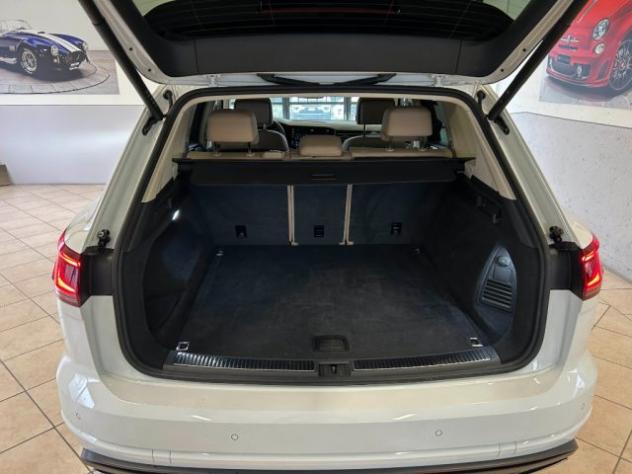 VOLKSWAGEN Touareg 3.0 V6 TDI SCR Elegance rif. 23922002 - Foto 5