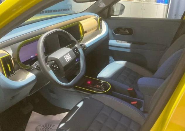 FIAT Grande Panda 44 kWh La Prima *PRONTA CONSEGNA, PROMO AZZURRA* - Foto 9