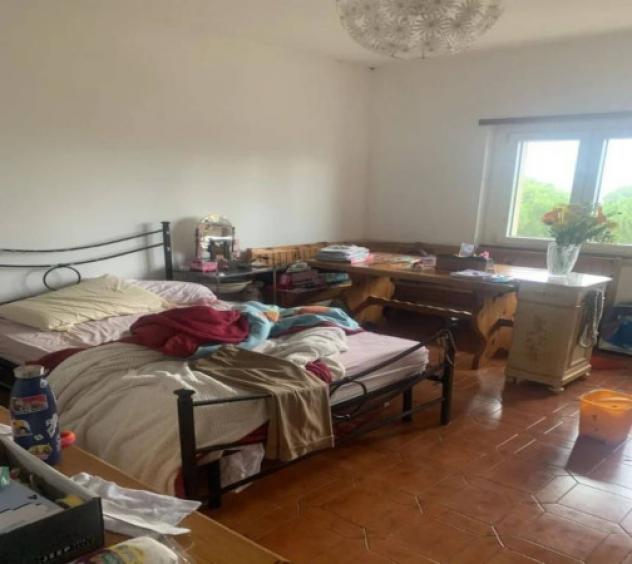 Immobile in asta di 141 m² con più di 5 locali e box auto in vendita a Bettona - Foto 6