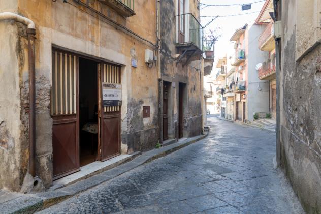 Singola in vendita a Motta Sant'Anastasia - Foto 4
