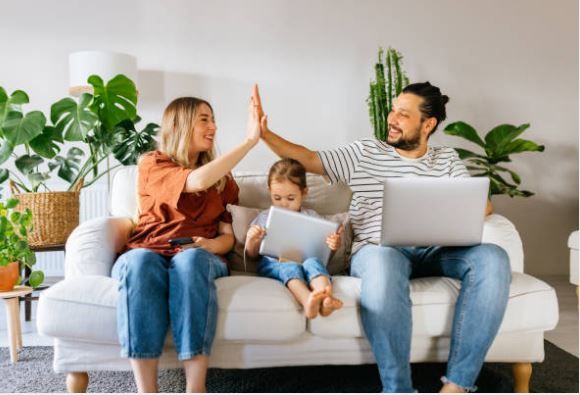 Ottieni Subito il Lavoro dei Tuoi Sogni, Conciliando Famiglia e Carriera!