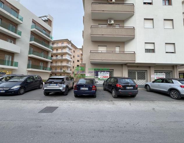 Rif.2368 - Immobile commerciale/ufficio al Sacro Cuore - Foto 4